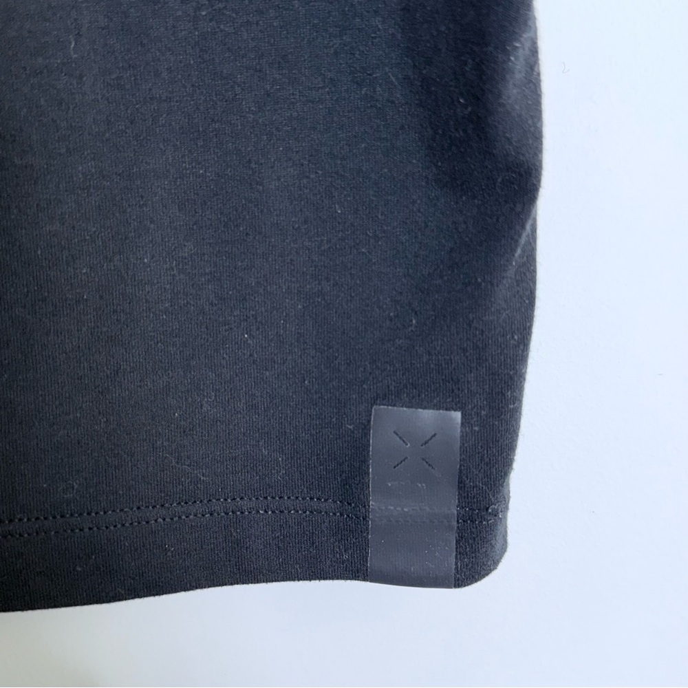 Ten Thousand Durable Logo T Shirt Black XL Short Sleeve Fitted TTKO25 Gym Run - Picture 10 of 11